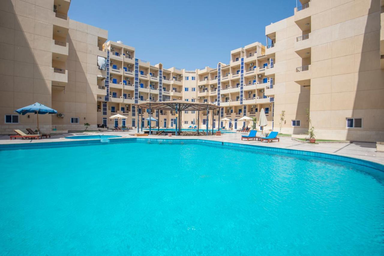 Poolside With Patio Near El Gouna Apartment Hurghada Bagian luar foto