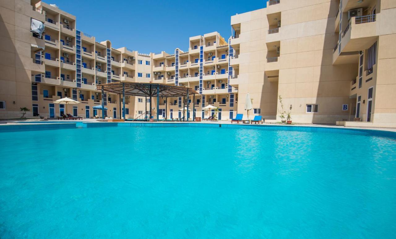 Poolside With Patio Near El Gouna Apartment Hurghada Bagian luar foto